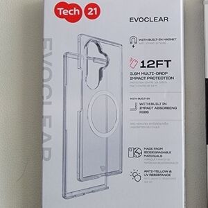 Tech21 EvoClear Crystal Clear Phone Case